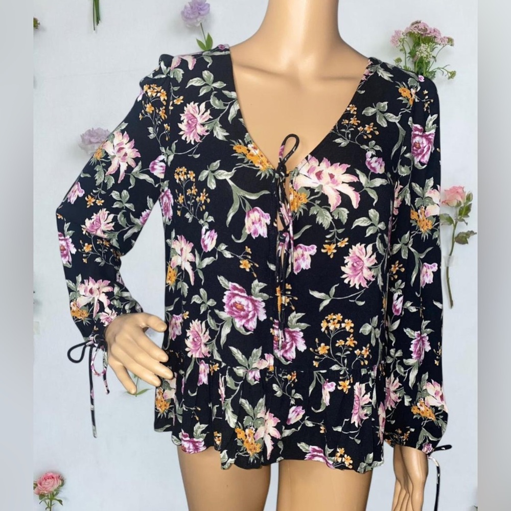 NEW* American Eagle Floral Top
